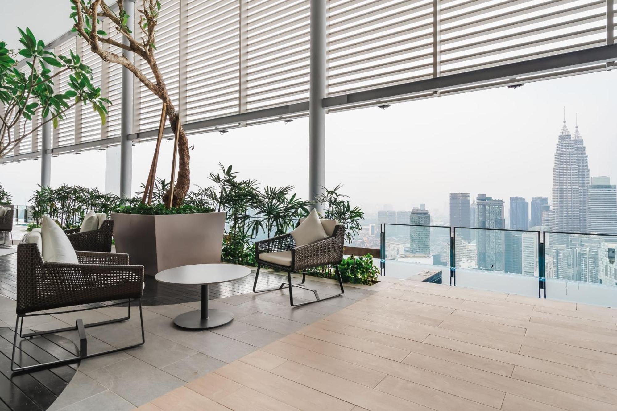 Apartment Naibnb In Pavilion Ceylon Hill Kuala Lumpur