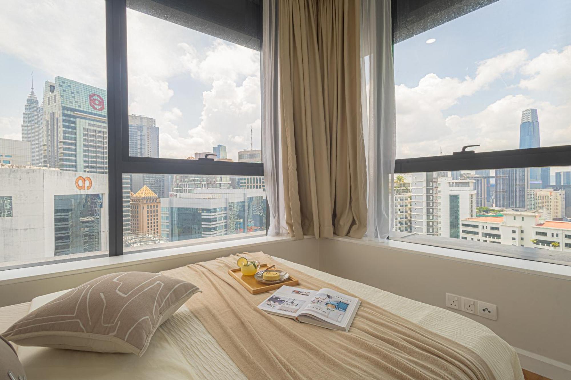 Naibnb In Pavilion Ceylon Hill Apartment Kuala Lumpur